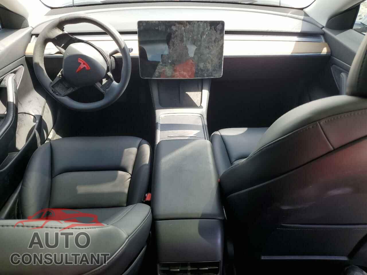 TESLA MODEL 3 2021 - 5YJ3E1EA4MF851621