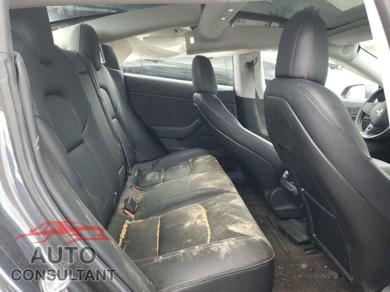 TESLA MODEL 3 2018 - 5YJ3E1EA9JF022040