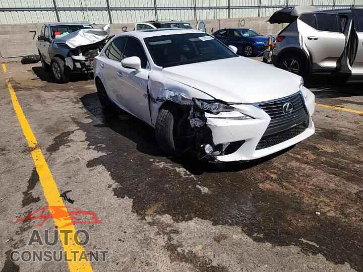 LEXUS IS 2016 - JTHBA1D23G5012565