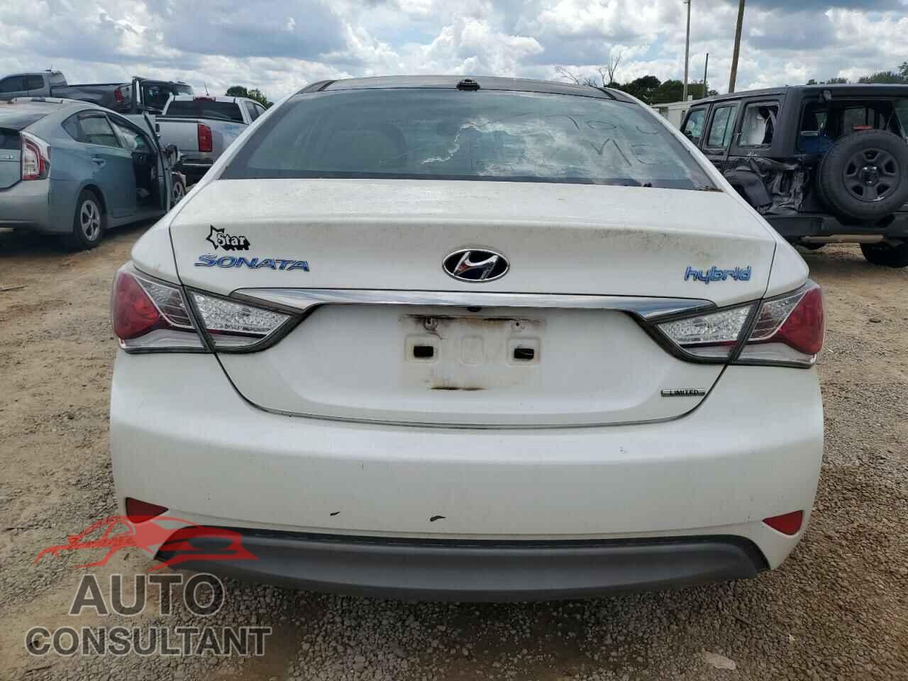 HYUNDAI SONATA 2014 - KMHEC4A49EA106532