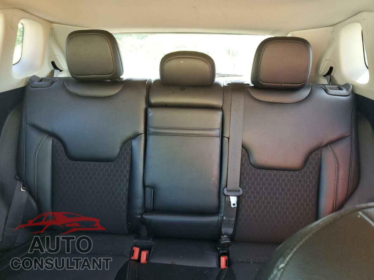 JEEP COMPASS 2018 - 3C4NJDBB6JT135013
