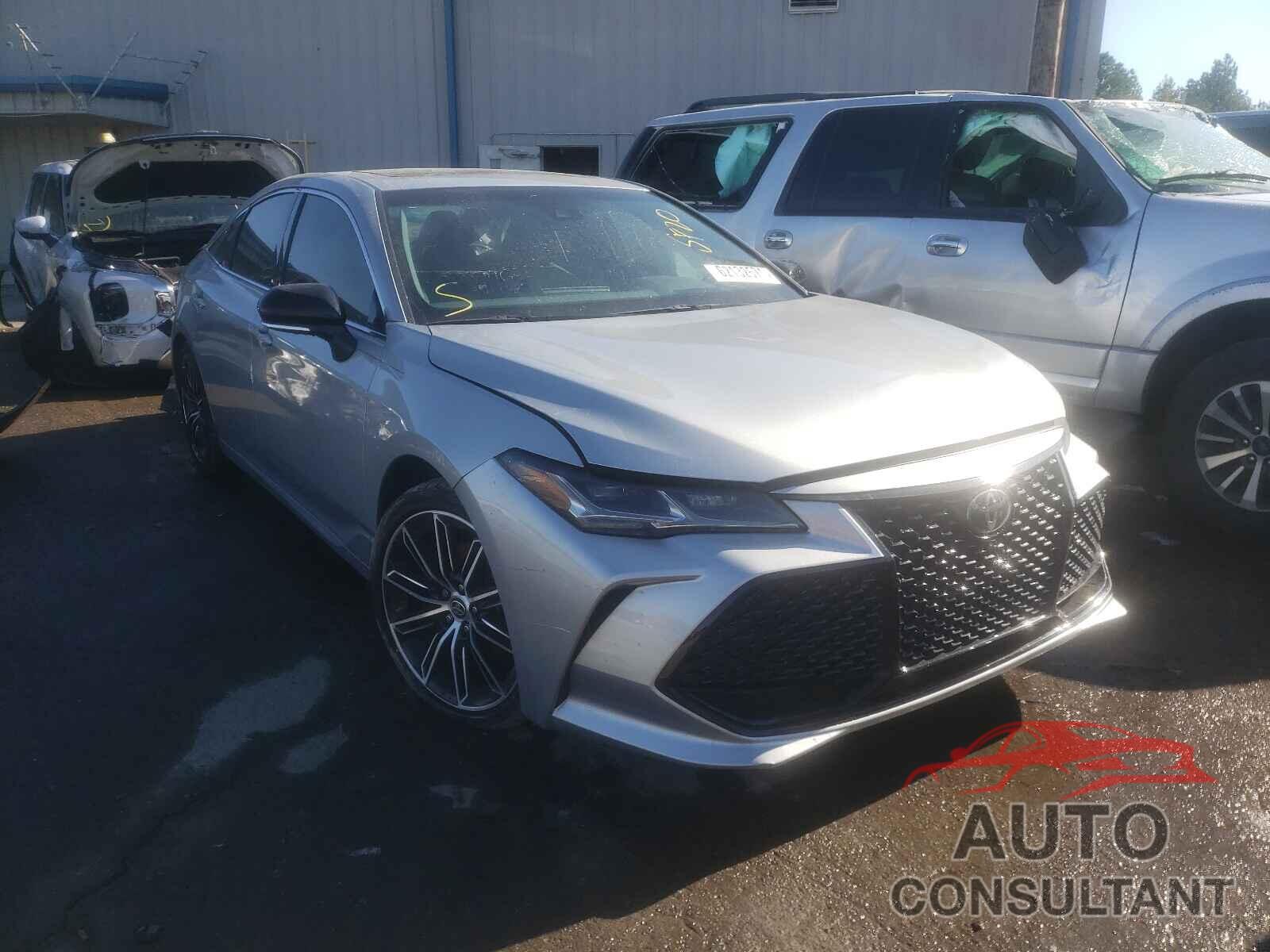 TOYOTA AVALON 2020 - 4T1HZ1FB9LU051349