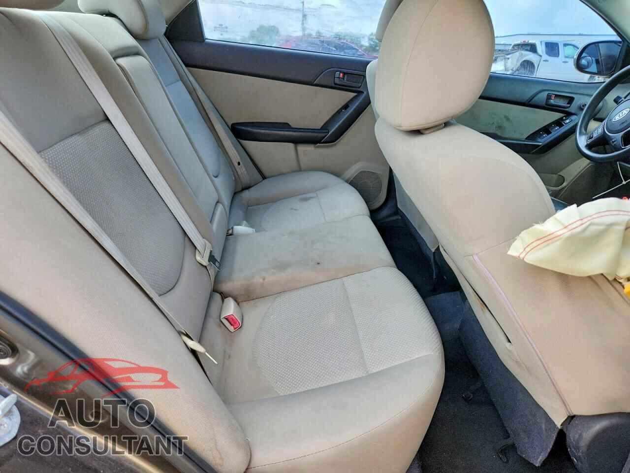 KIA FORTE 2011 - KNAFU4A27B5465903