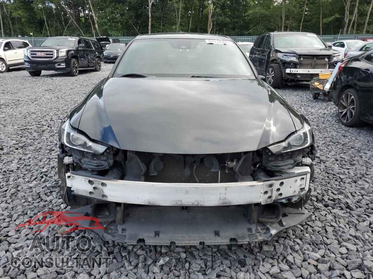 LEXUS IS 2018 - JTHC81D26J5029299