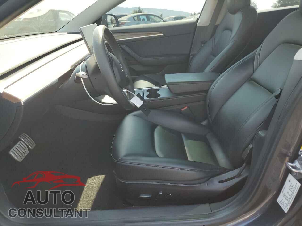 TESLA MODEL 3 2021 - 5YJ3E1EC2MF072929