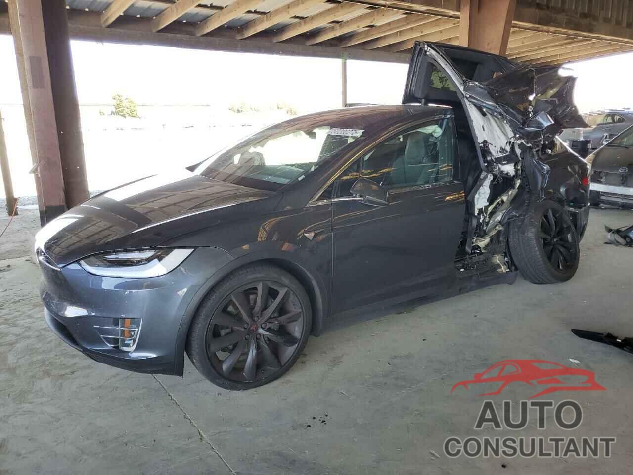 TESLA MODEL X 2019 - 5YJXCBE23KF207174