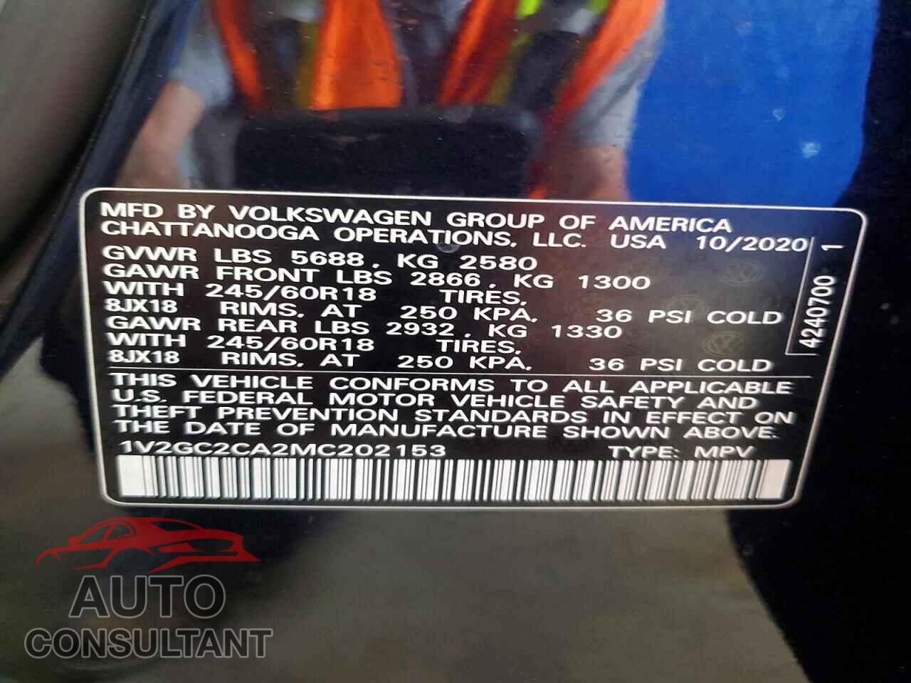 VOLKSWAGEN ATLAS 2021 - 1V2GC2CA2MC202153