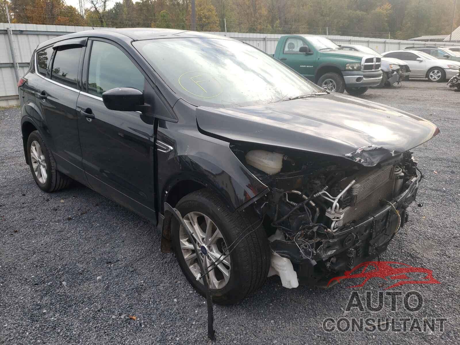 FORD ESCAPE 2019 - 1FMCU0GD2KUB64898