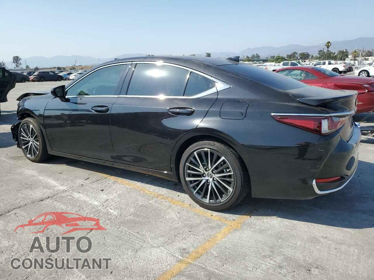 LEXUS ES300 2024 - 58ADA1C10RU044163