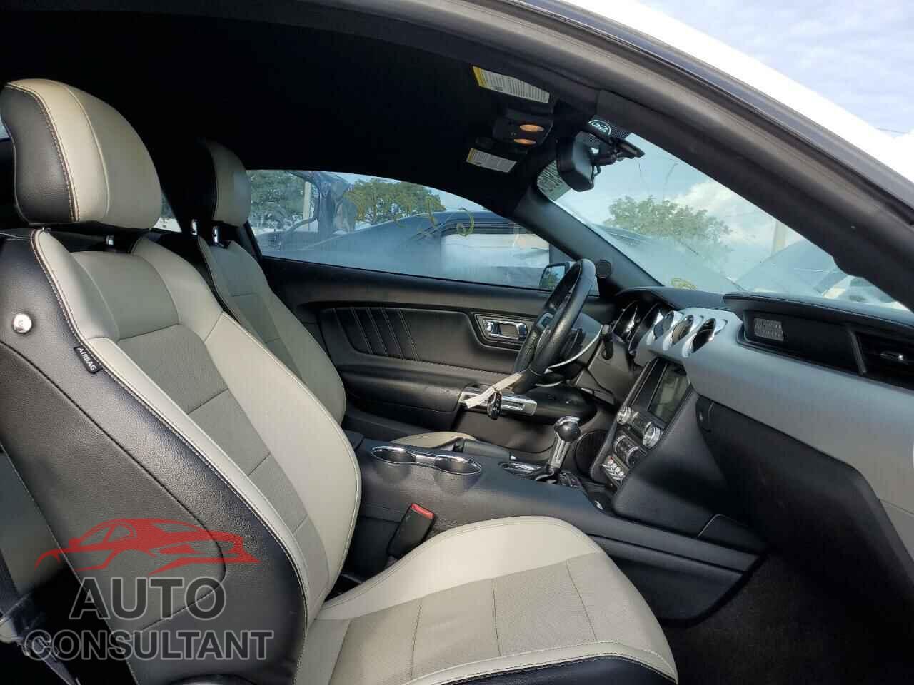FORD MUSTANG 2017 - 1FA6P8TH3H5307396