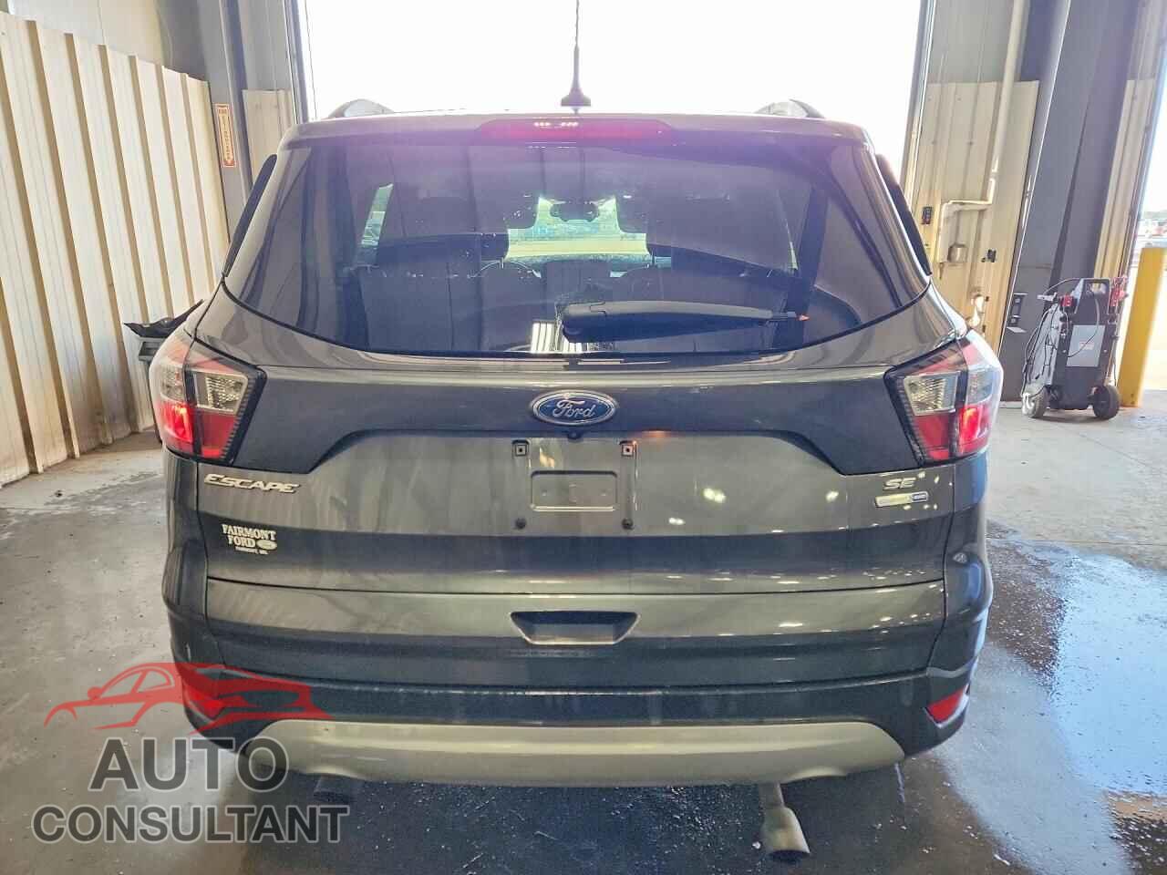 FORD ESCAPE 2018 - 1FMCU9GD5JUD42824