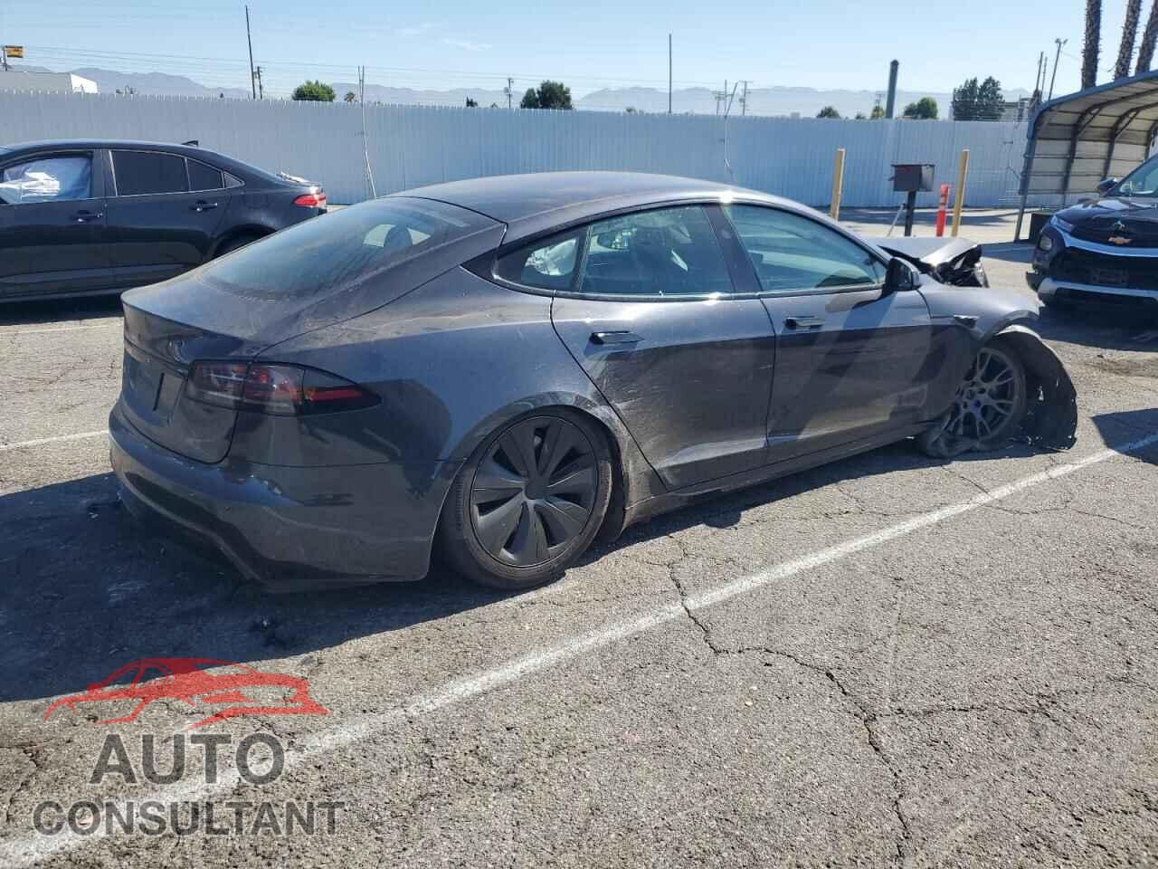 TESLA MODEL S 2024 - 5YJSA1E58RF535530
