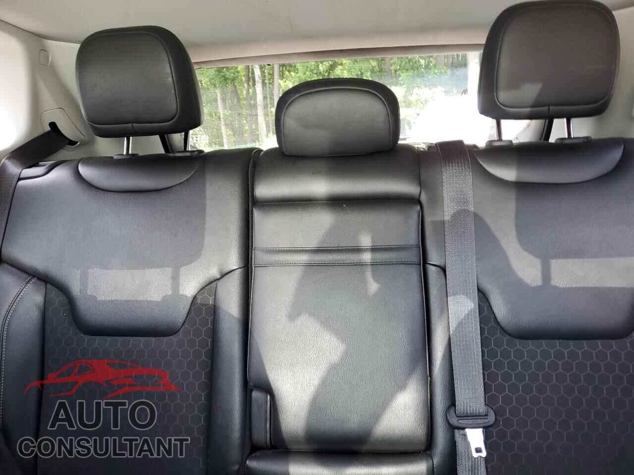 JEEP COMPASS 2018 - 3C4NJDBB1JT144069