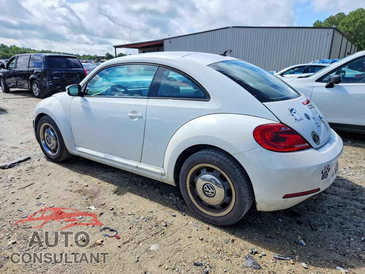 VOLKSWAGEN BEETLE 2012 - 3VWHP7AT5CM622575