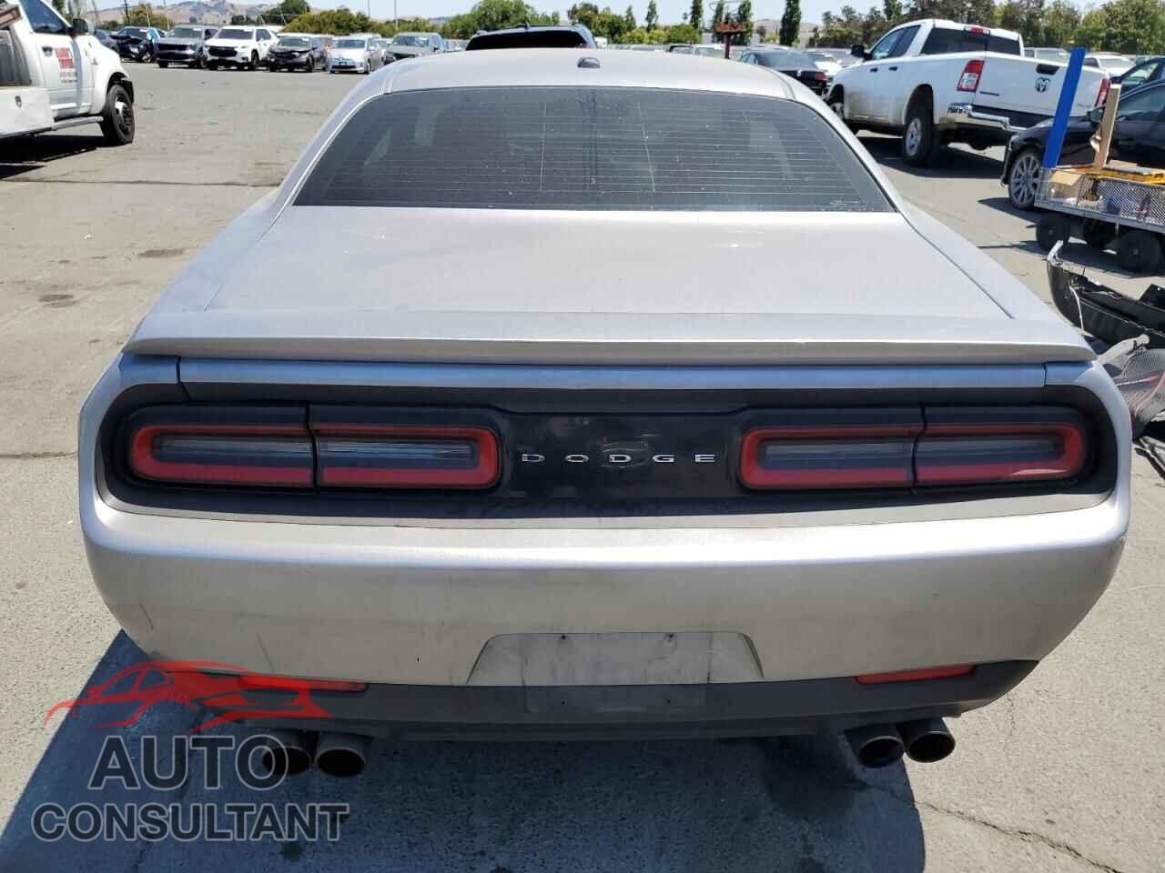 DODGE CHALLENGER 2015 - 2C3CDZAT7FH760921