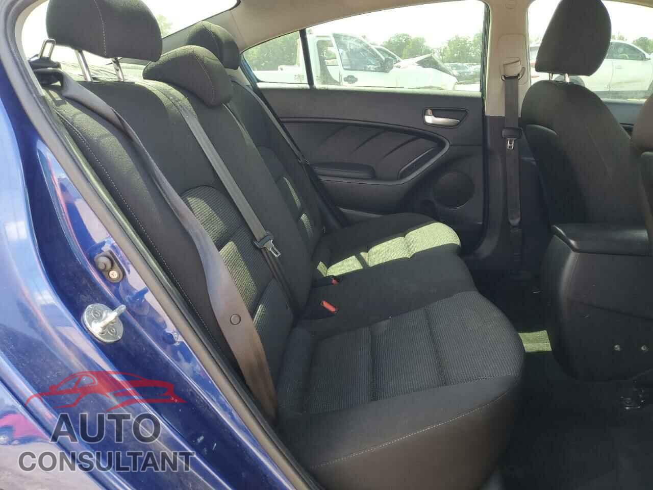 KIA FORTE 2017 - 3KPFK4A75HE010386