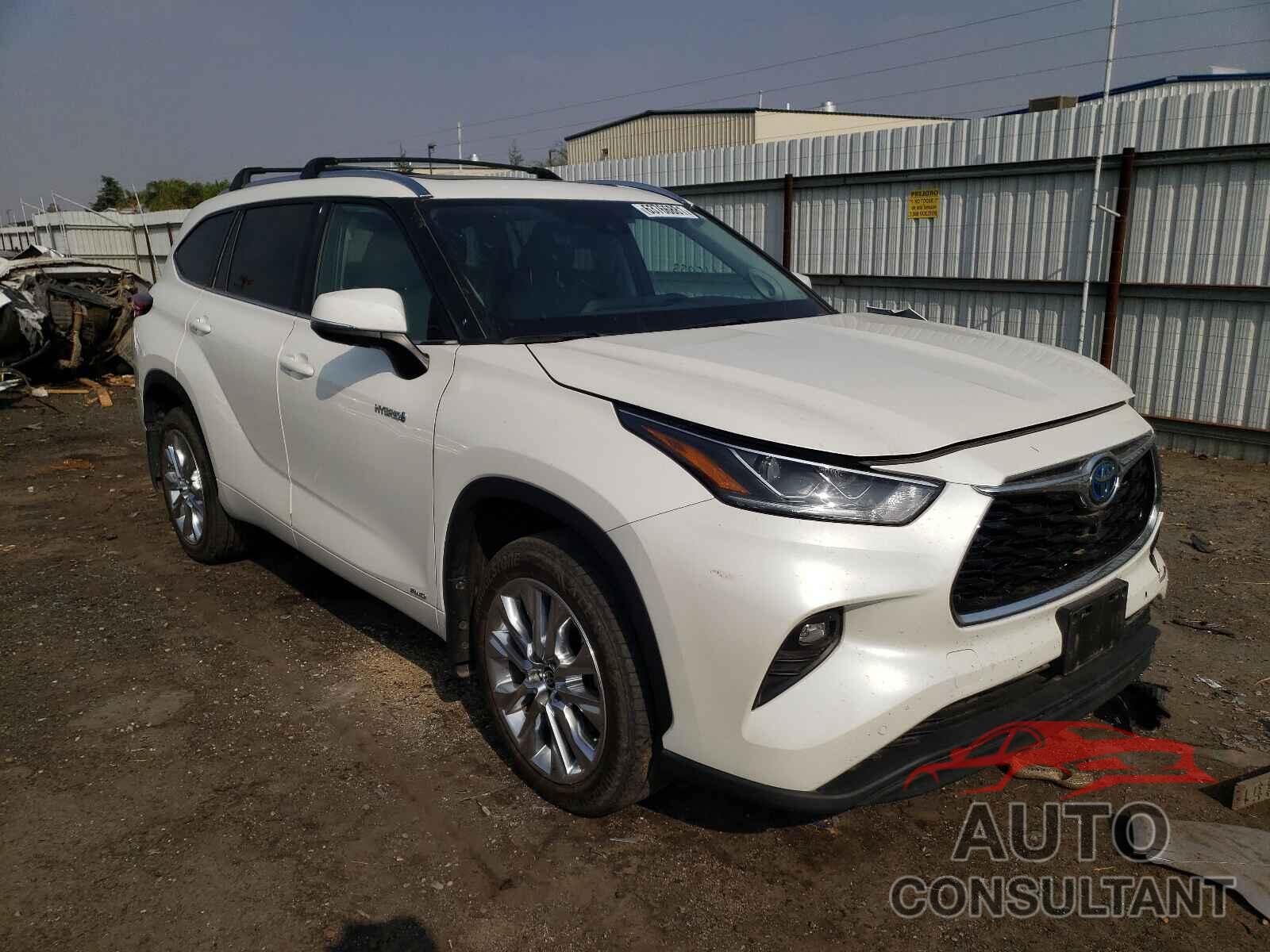 TOYOTA HIGHLANDER 2020 - 5TDXBRCH8LS012848