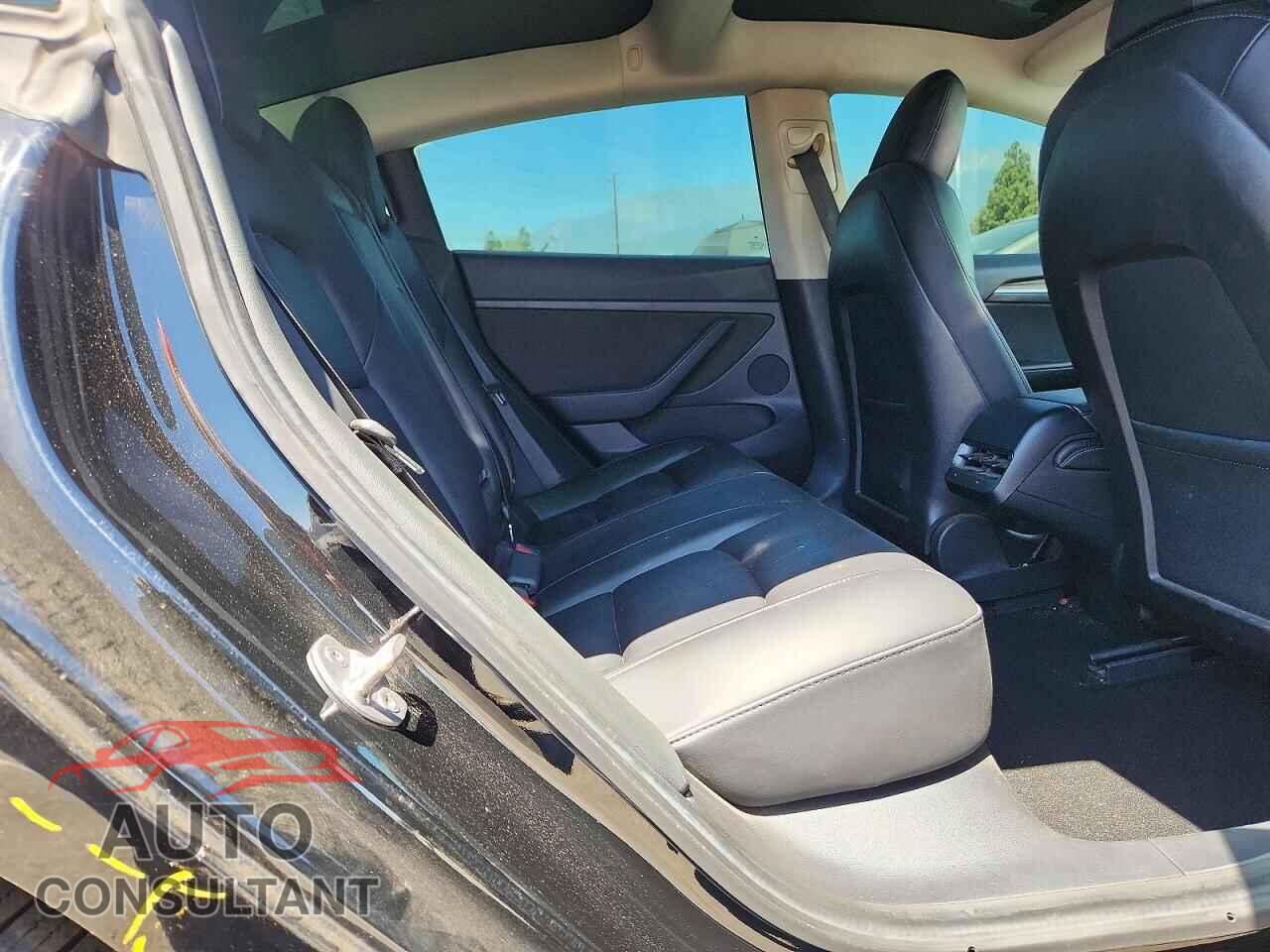 TESLA MODEL 3 2021 - 5YJ3E1EB7MF060170