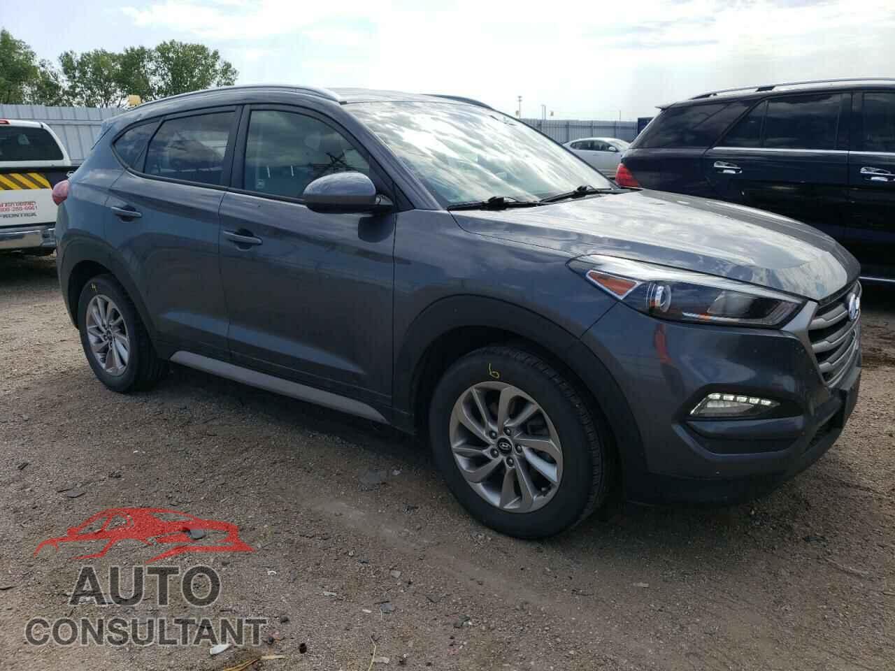 HYUNDAI TUCSON 2018 - KM8J3CA41JU640156