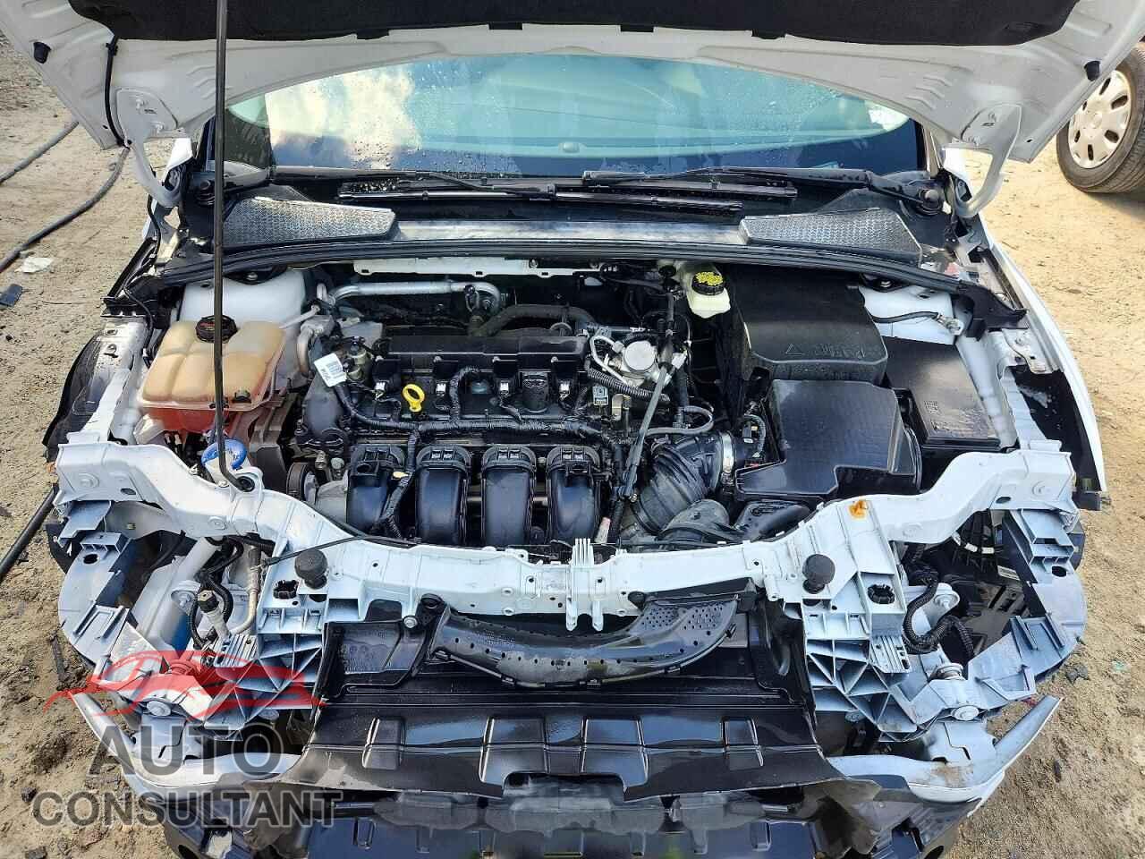 FORD FOCUS 2017 - 1FADP3K23HL263693
