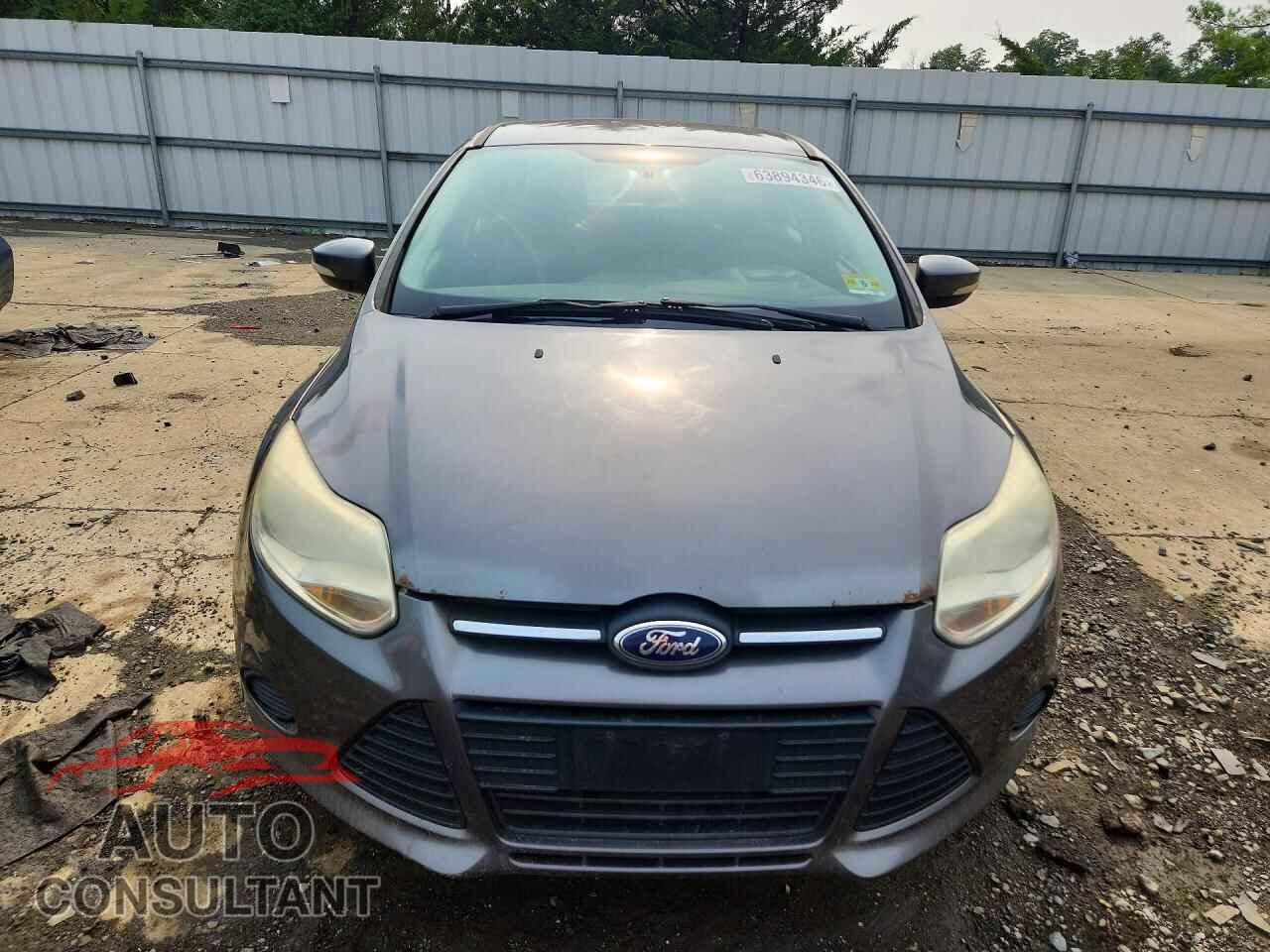 FORD FOCUS 2014 - 1FADP3F27EL102124