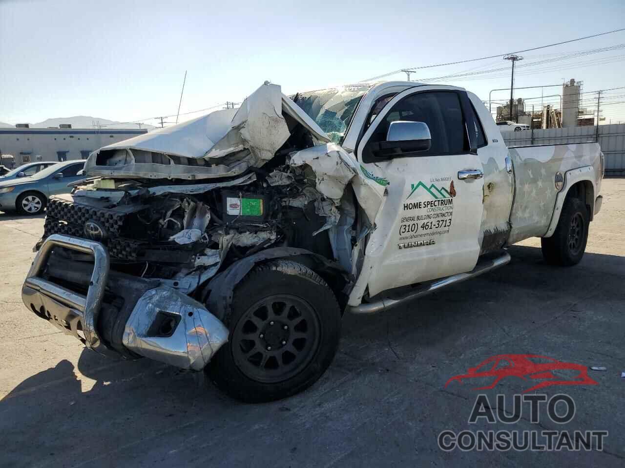 TOYOTA TUNDRA 2019 - 5TFTY5F13KX010485