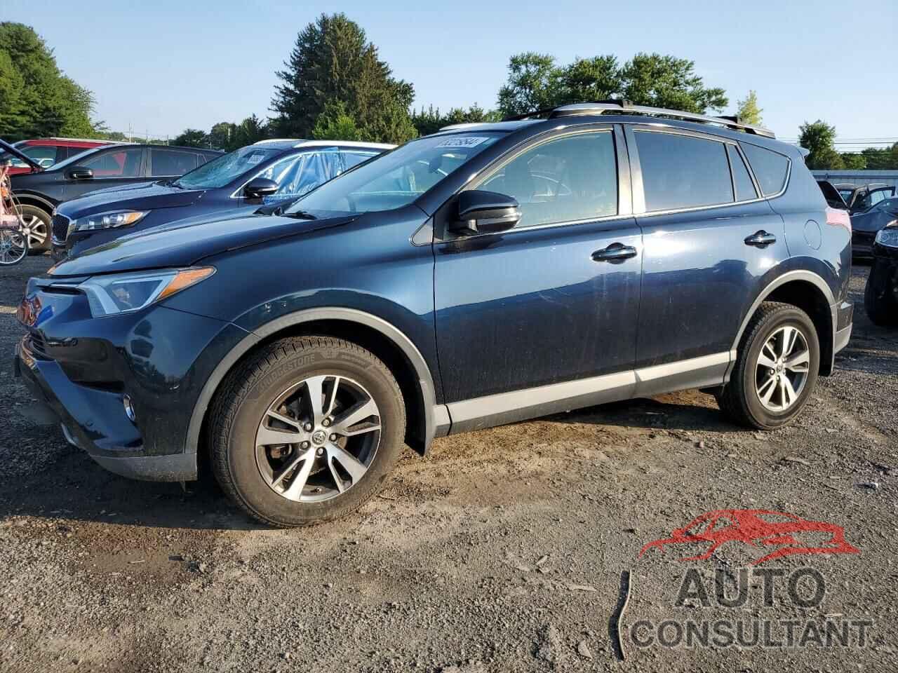 TOYOTA RAV4 2018 - JTMRFREV9JJ245518