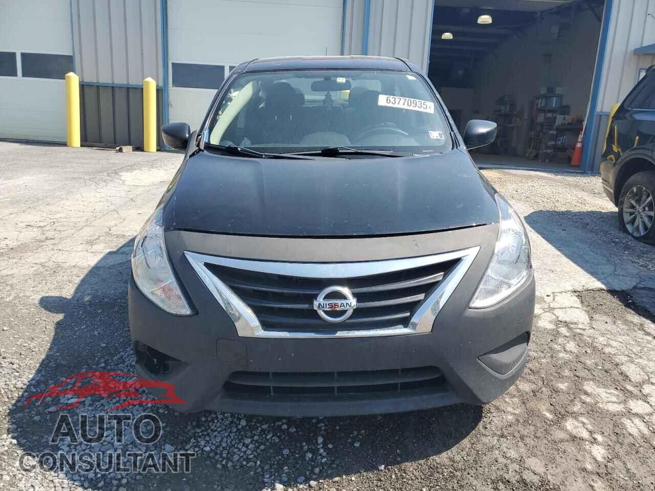 NISSAN VERSA 2019 - 3N1CN7AP3KL813814