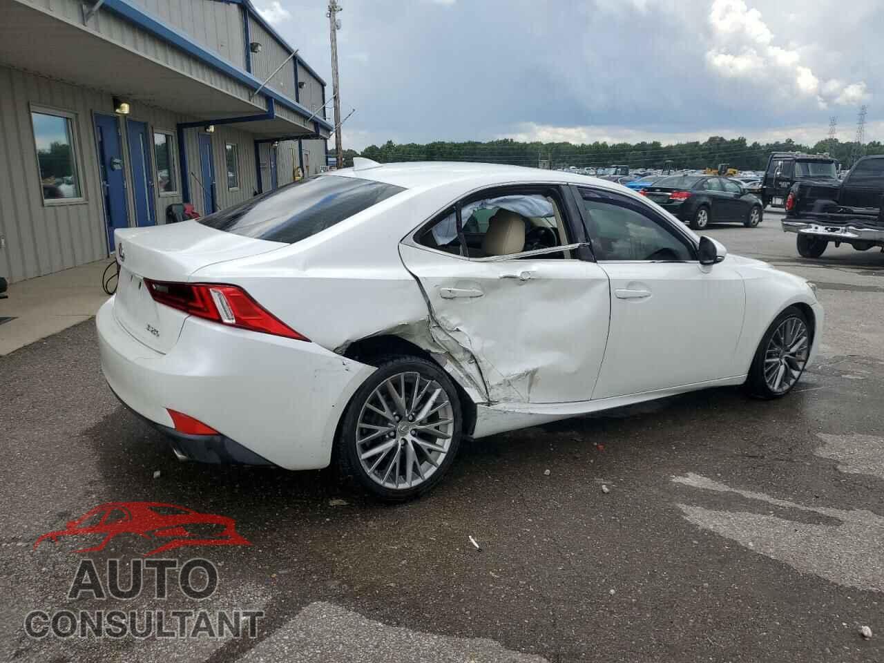 LEXUS IS 2014 - JTHBF1D22E5035933