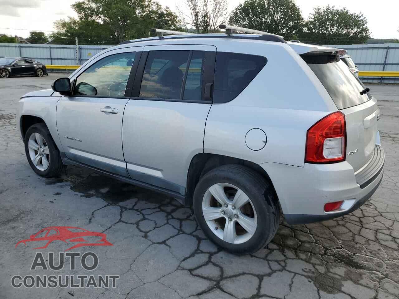 JEEP COMPASS 2011 - 1J4NF1FB4BD250527