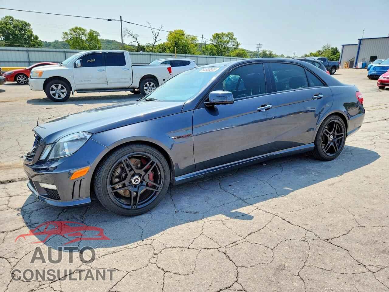 MERCEDES-BENZ E-CLASS 2012 - WDDHF7EB3CA546249