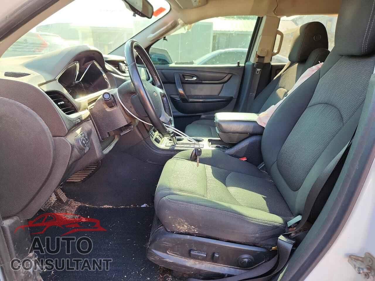 CHEVROLET TRAVERSE 2017 - 1GNKRGKD2HJ352534