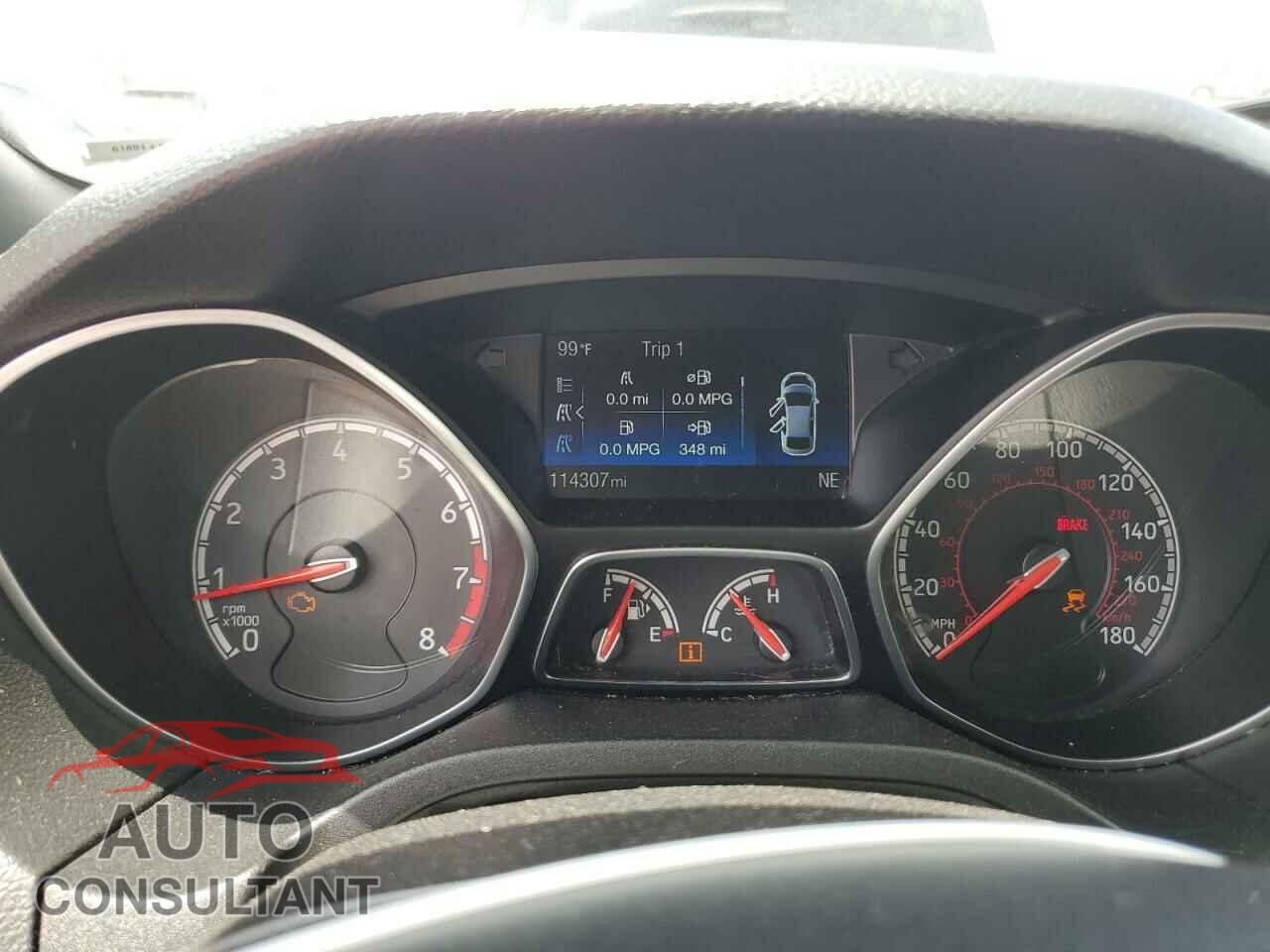 FORD FOCUS 2017 - 1FADP3L96HL333375
