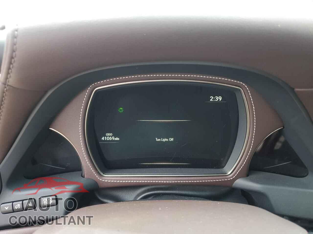LEXUS LS500 2018 - JTHC51FF4J5004233