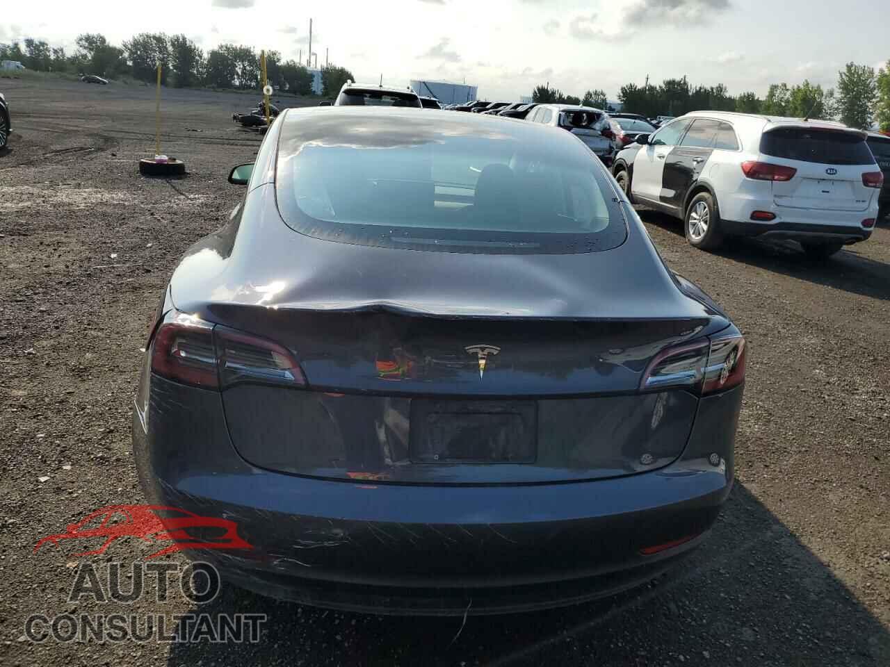 TESLA MODEL 3 2023 - 5YJ3E1EA8PF692428