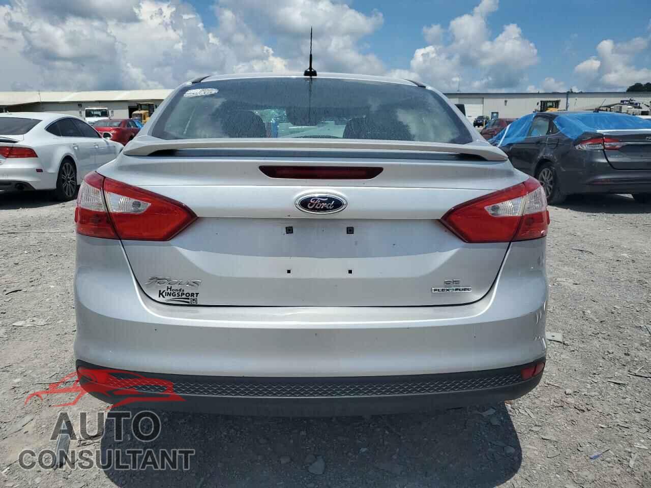 FORD FOCUS 2012 - 1FAHP3F24CL414612