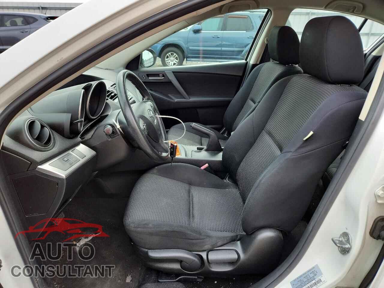 MAZDA 3 2013 - JM1BL1UP7D1743252