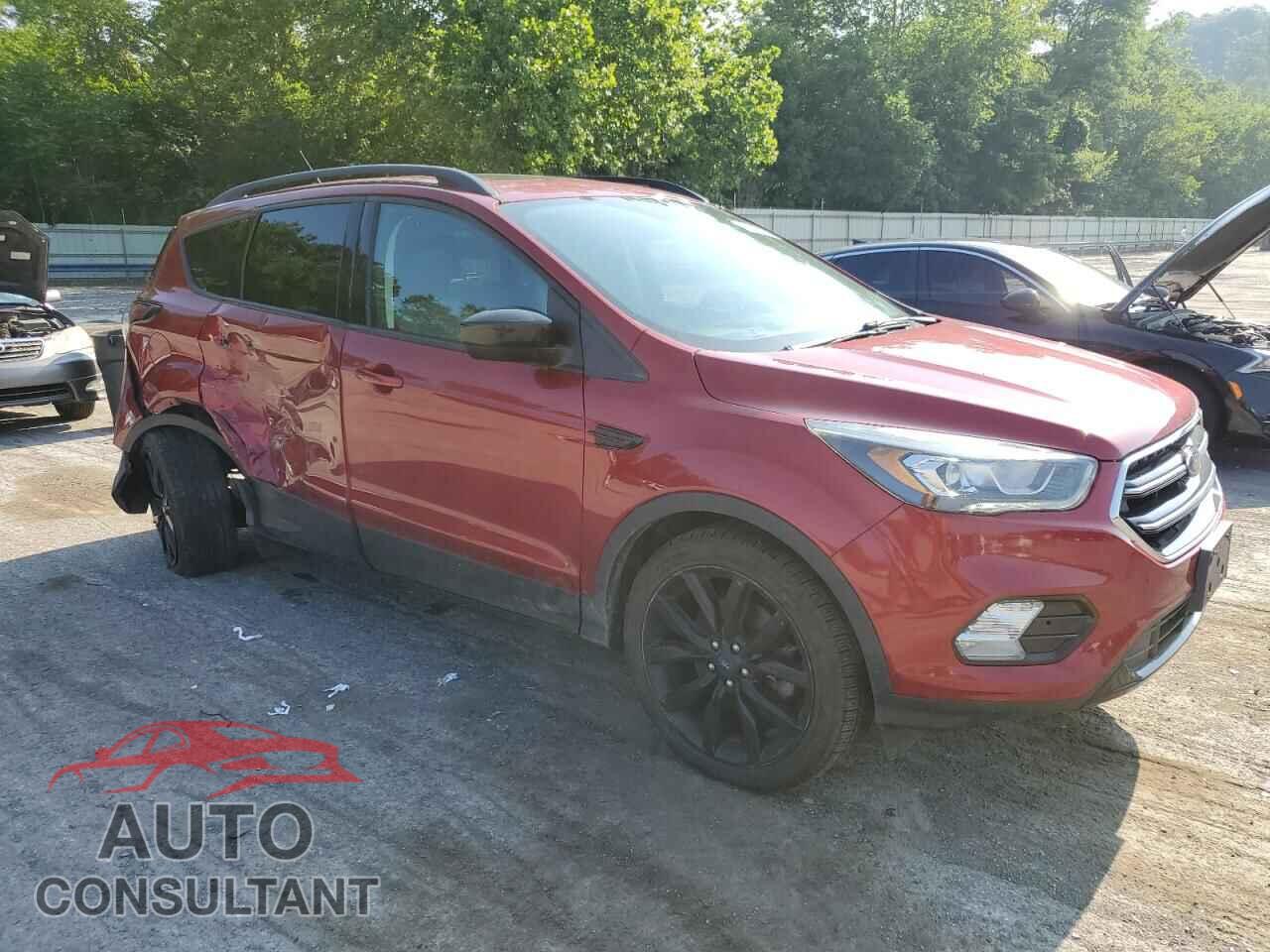 FORD ESCAPE 2018 - 1FMCU9GD3JUC30233