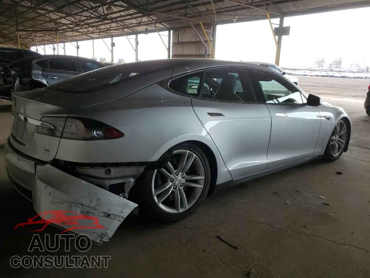 TESLA MODEL S 2014 - 5YJSA1H19EFP61319