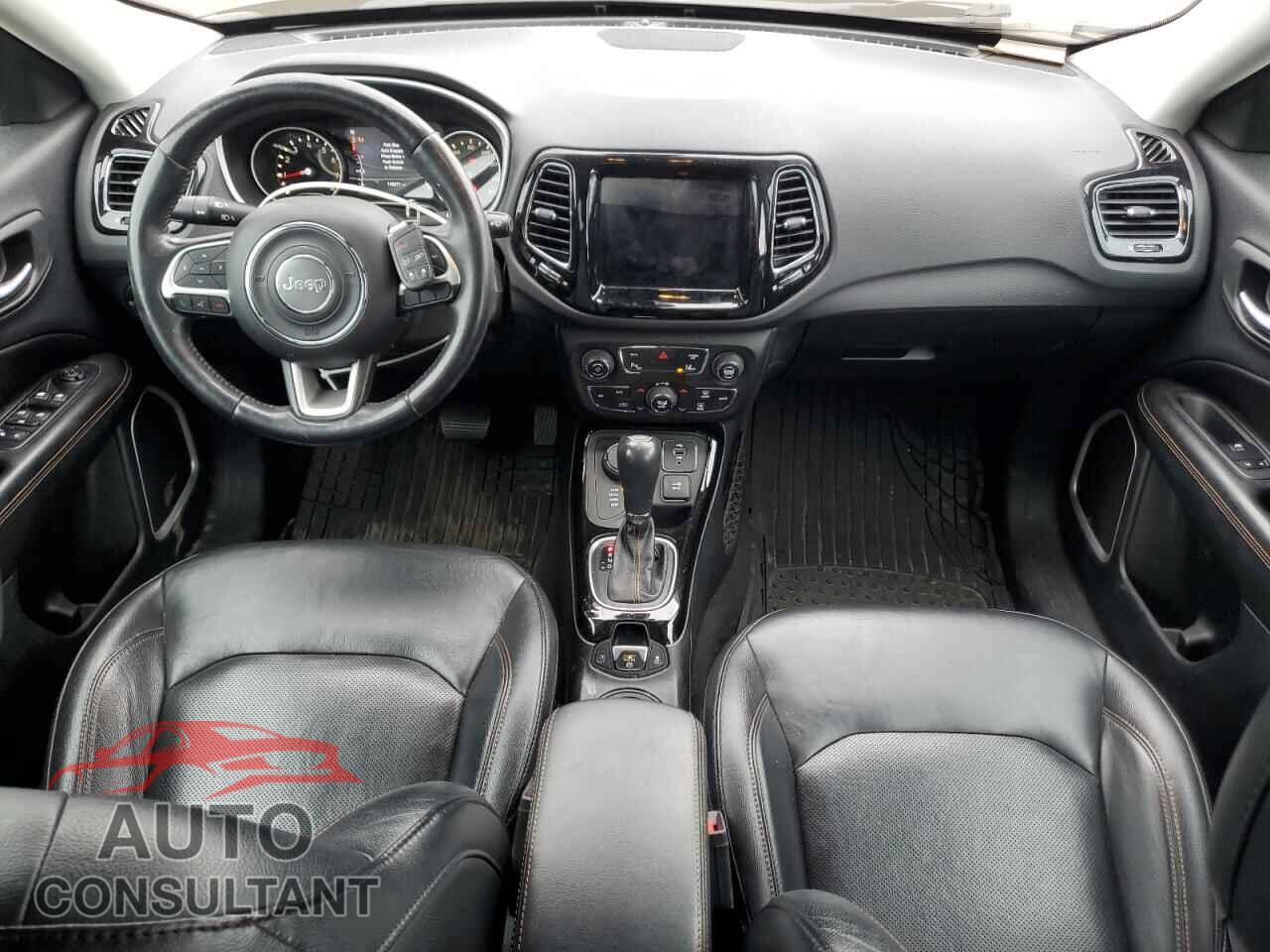 JEEP COMPASS 2018 - 3C4NJDCB6JT332536