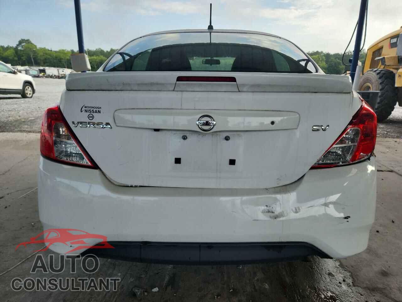 NISSAN VERSA 2019 - 3N1CN7AP3KL814784