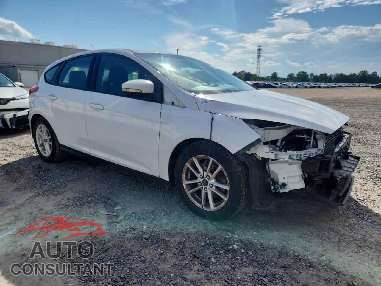 FORD FOCUS 2015 - 1FADP3K25FL295686