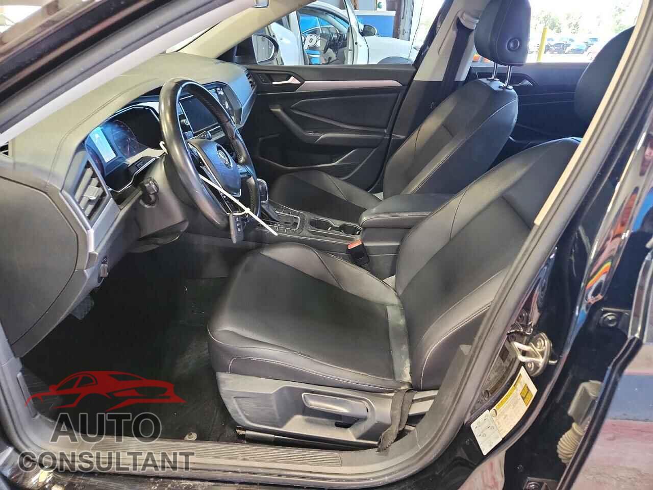 VOLKSWAGEN JETTA 2019 - 3VWCB7BU5KM158315