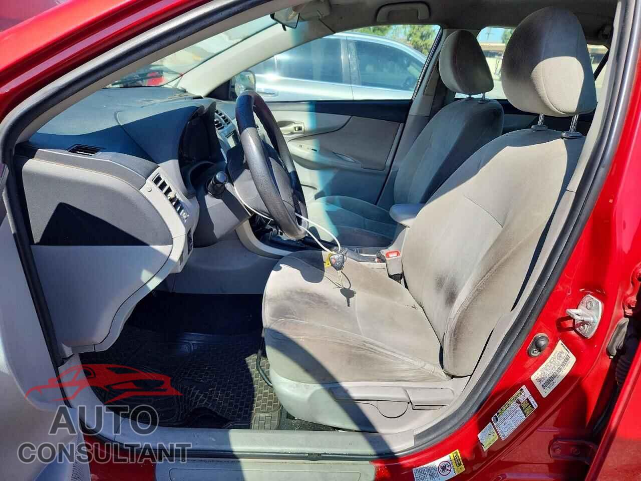 TOYOTA COROLLA 2013 - 5YFBU4EE4DP195816