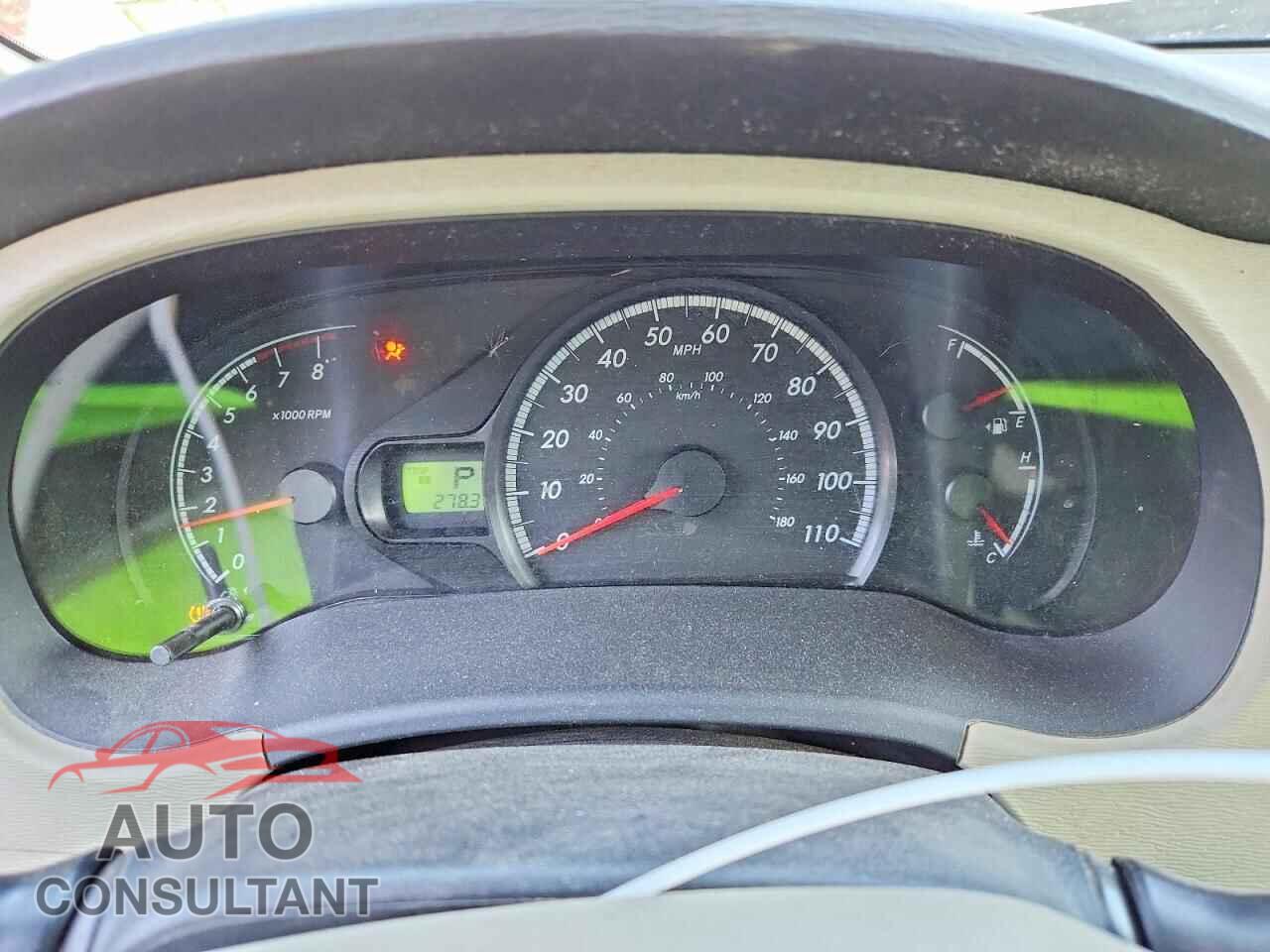 TOYOTA SIENNA 2011 - 5TDKK3DC9BS025858
