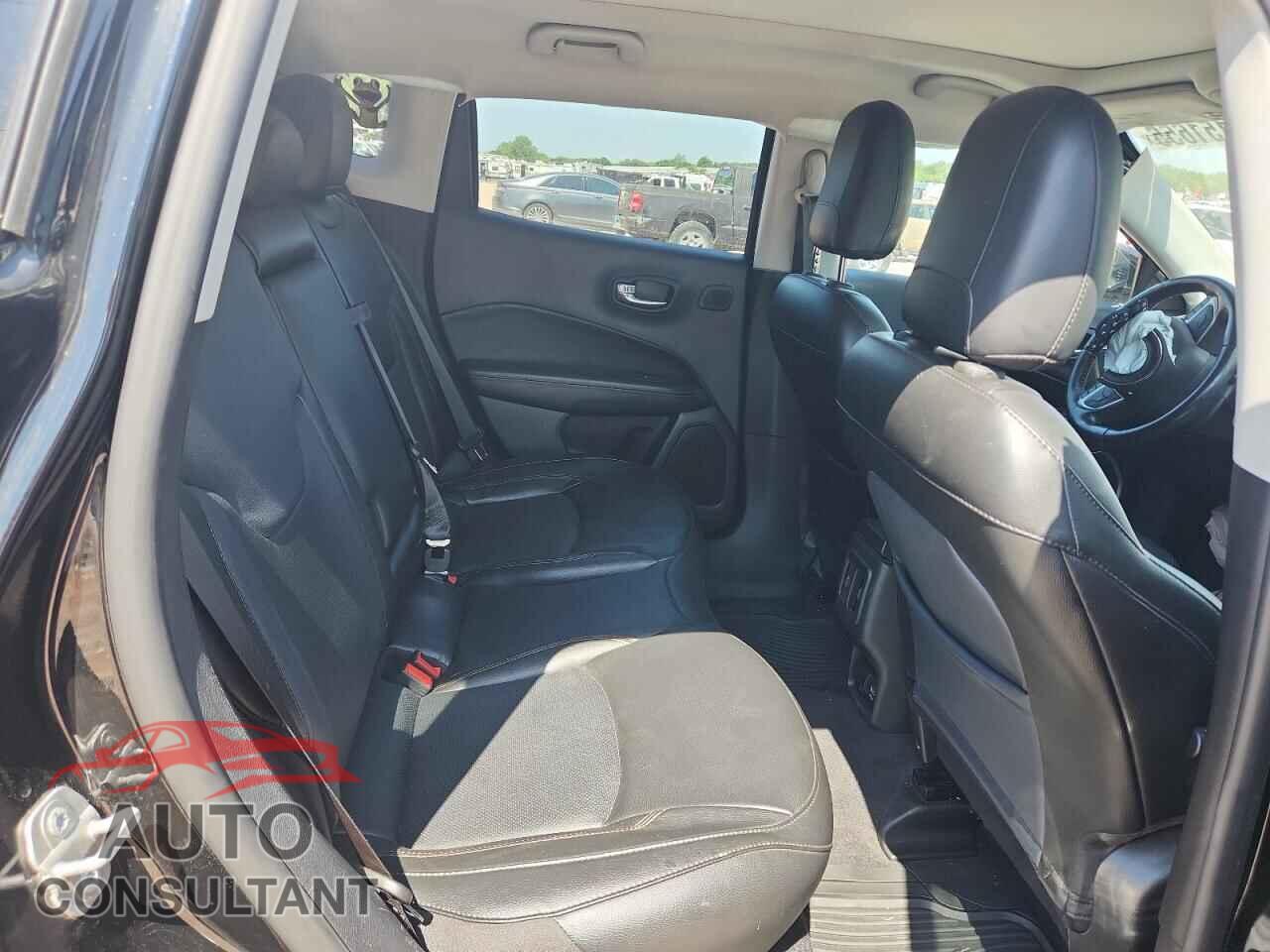 JEEP COMPASS 2021 - 3C4NJDCB5MT593158
