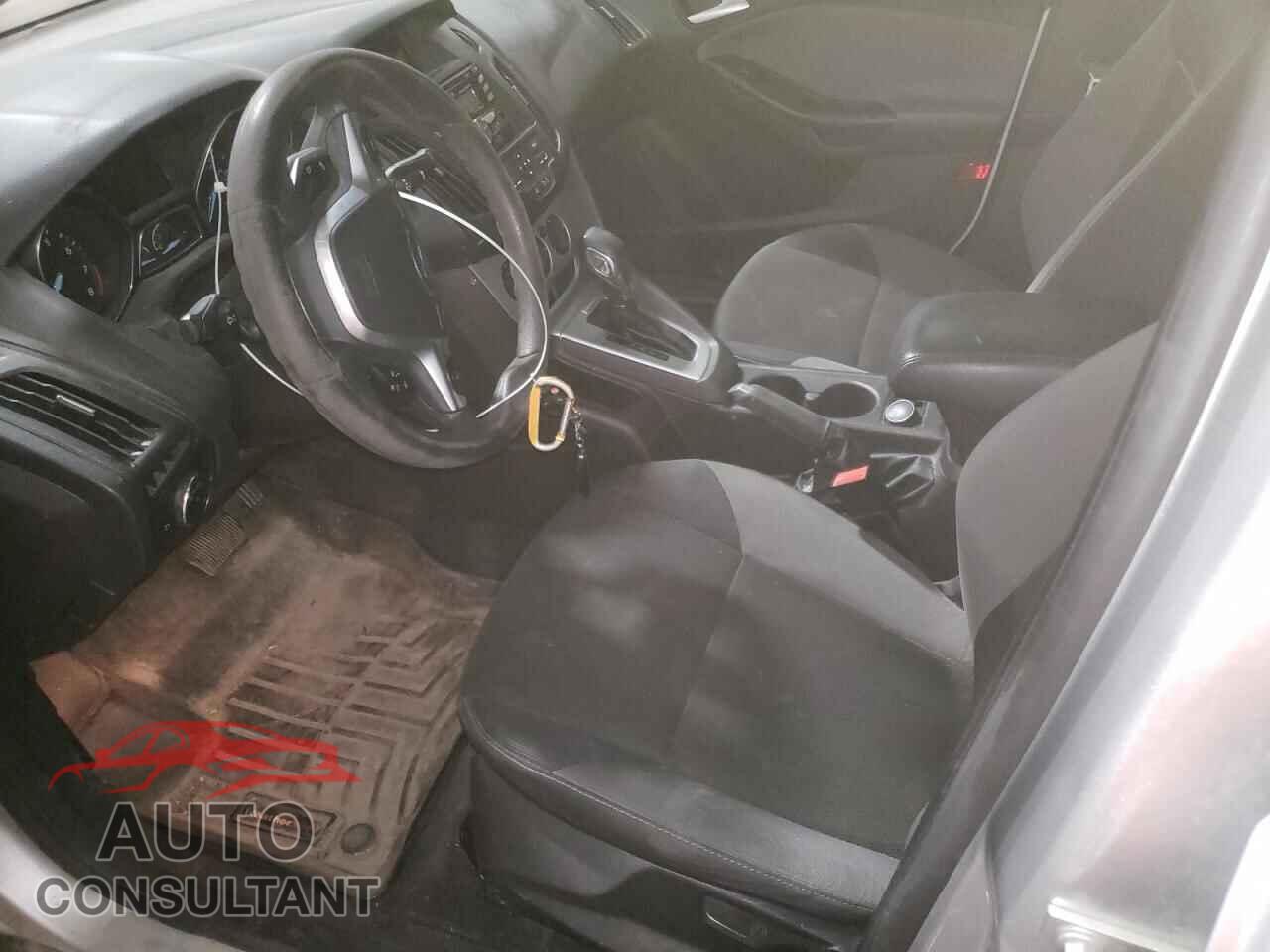 FORD FOCUS 2013 - 1FADP3K22DL336093