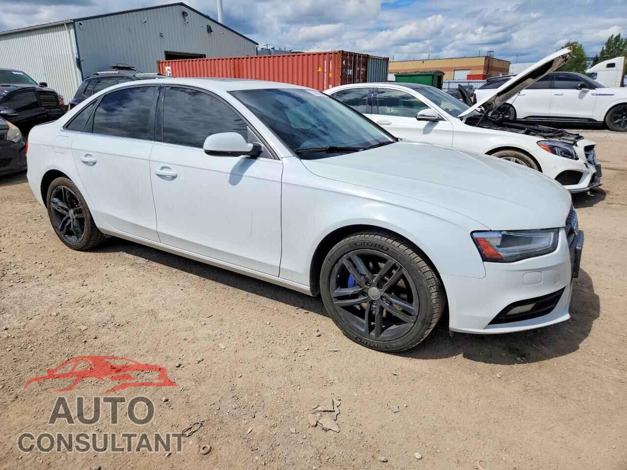 AUDI A4 2013 - WAUFFCFL6DN035174