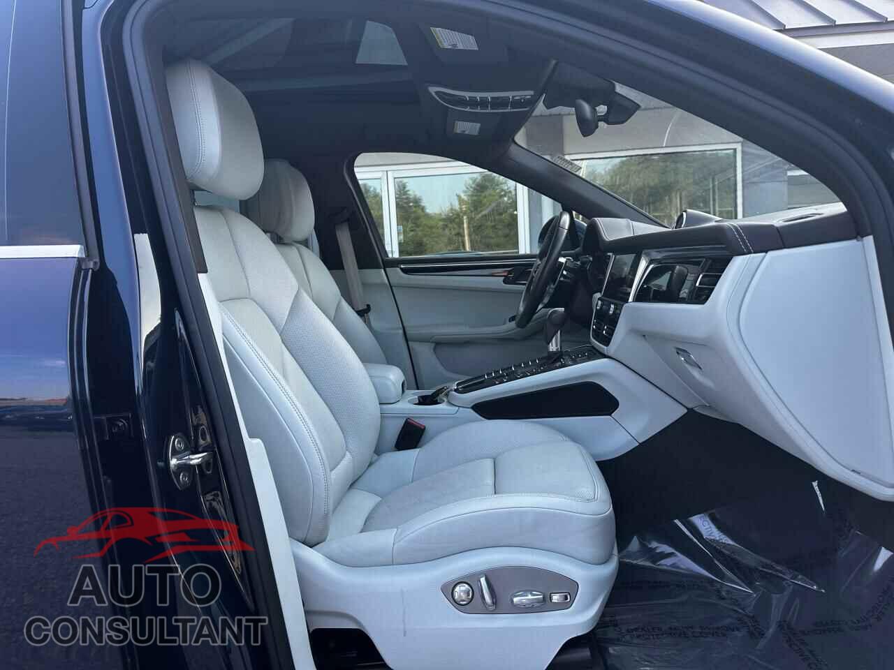 PORSCHE MACAN 2019 - WP1AB2A56KLB32068