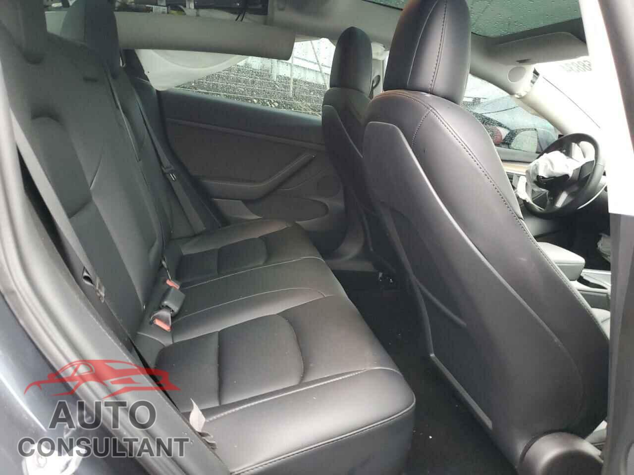 TESLA MODEL 3 2023 - 5YJ3E1EC5PF405077